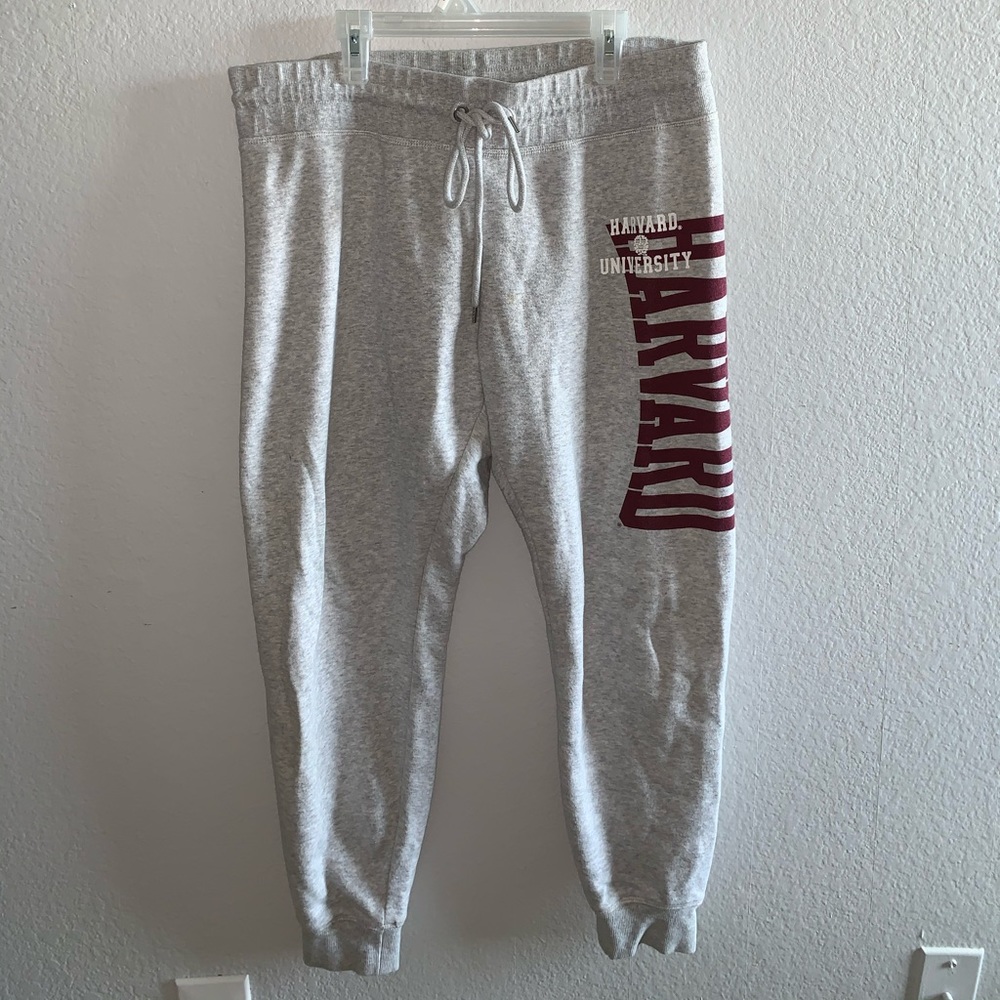 Harvard Sweatpants